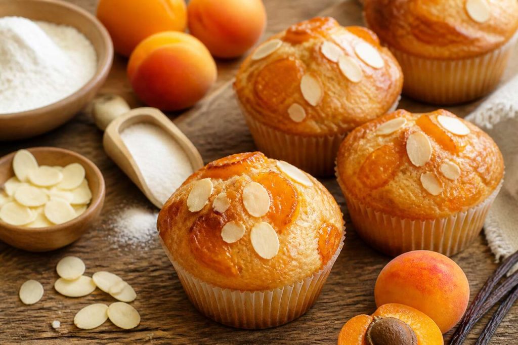 Muffins aux abricots et amandes : recette facile et savoureuse