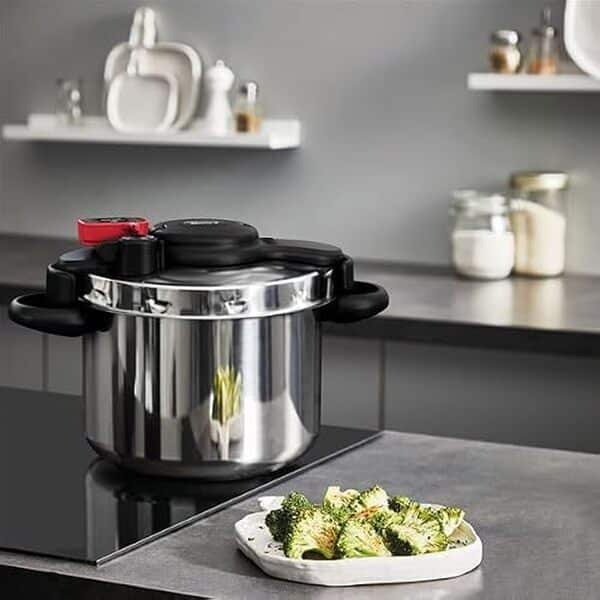 Découvrez notre test détaillé de l'autocuiseur inox 9L P4904950 : performances, avantages et verdict pour bien choisir votre cocotte-minute.