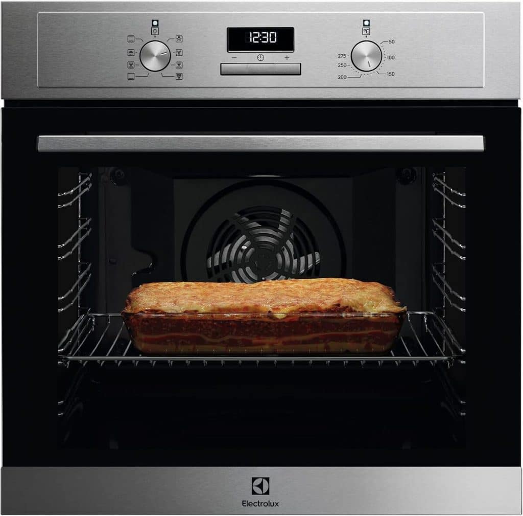 Test du four Electrolux EOH3H54X : multifonction et nettoyage parfait
